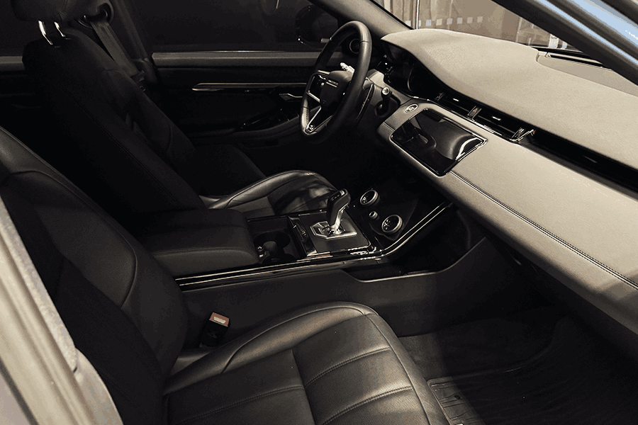 Range Rover Evoque P250 SE